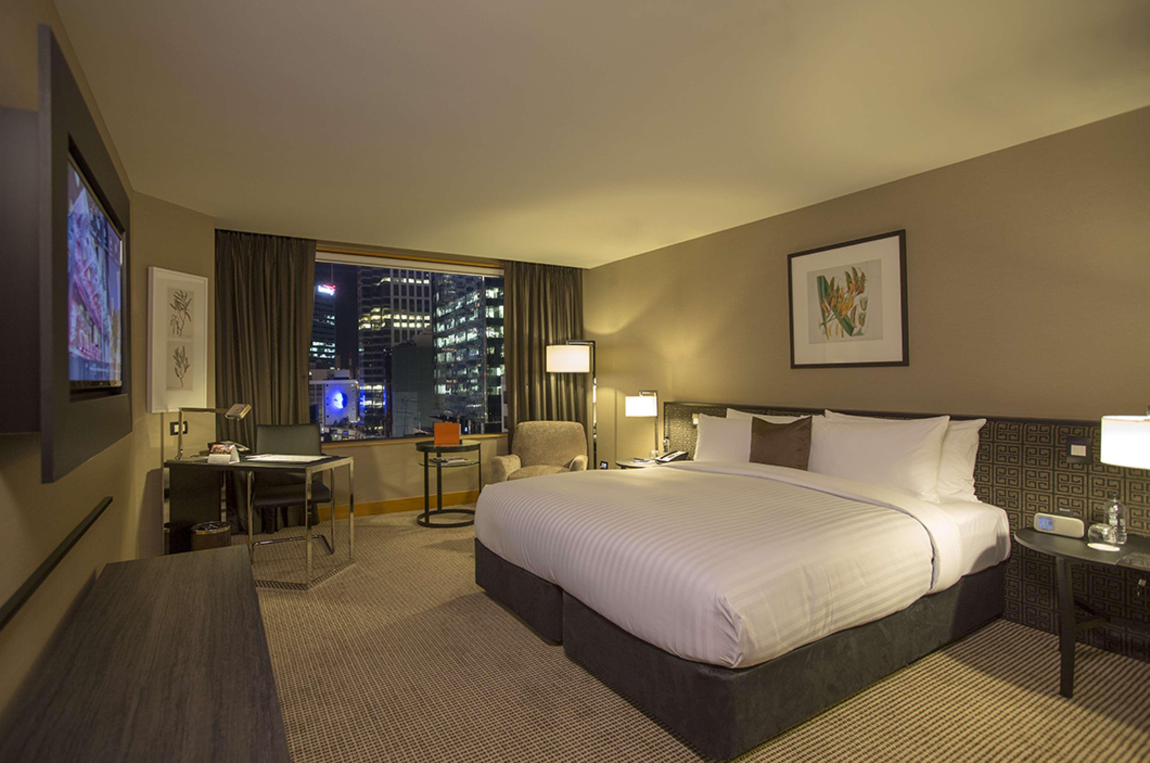 Hotel Jw Marriott Auckland Zewnętrze zdjęcie A guest room at the Mandarin Oriental, New York